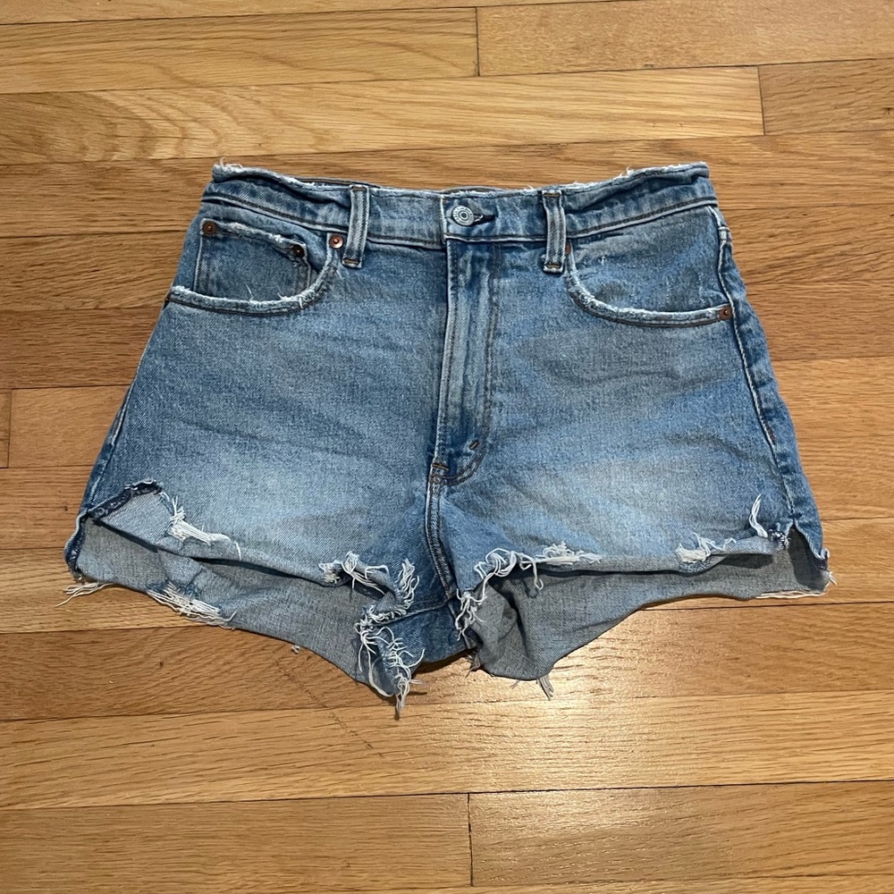 A&F The Cutoff High Waisted Shorts
